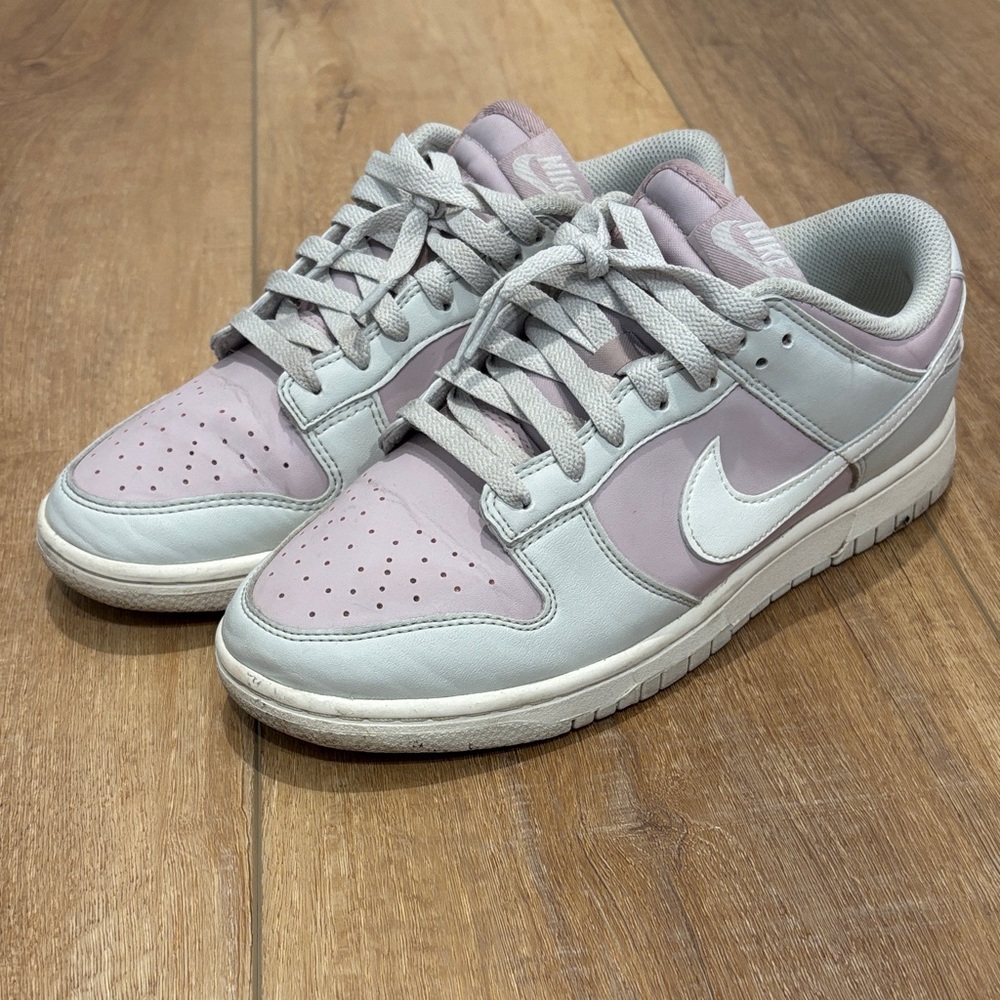 Nike Women's Light Pink and Gray Sneakers